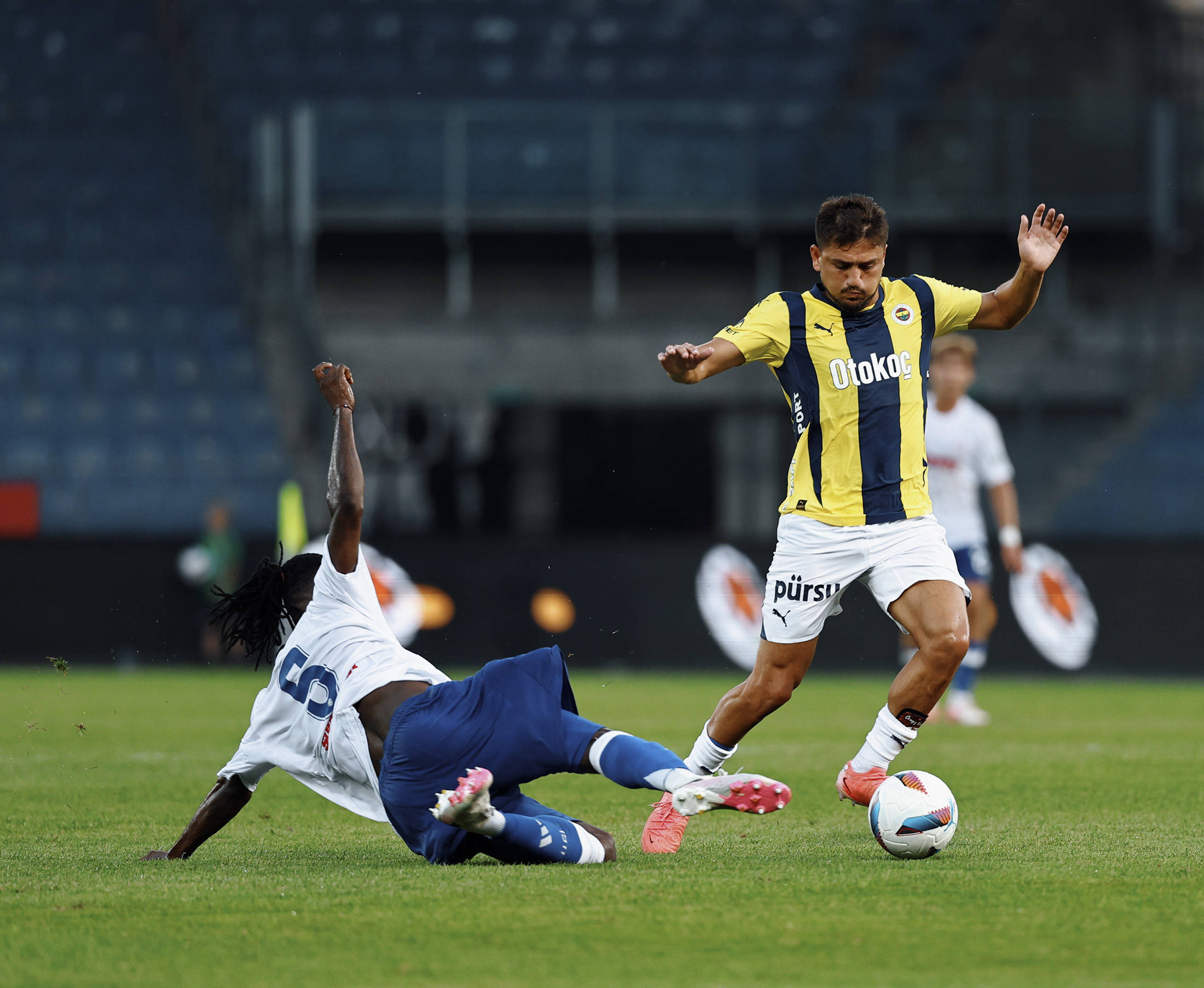 今日欧冠小组赛最新走势分析预测 今日欧冠小组赛最新走势分析预测