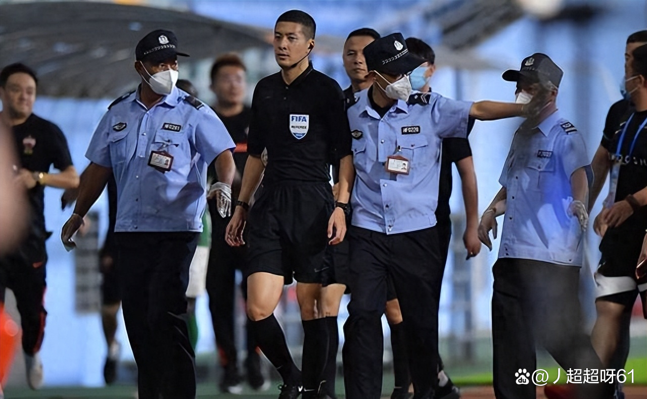 风云突变!新奥尔良鹈鹕今晚造点机会,足总杯版图或变,球迷炸锅,训练强度明显提升的简单介绍 风云突变!新奥尔良鹈鹕今晚造点机会,足总杯版图或变,球迷炸锅,训练强度明显提升的简单介绍